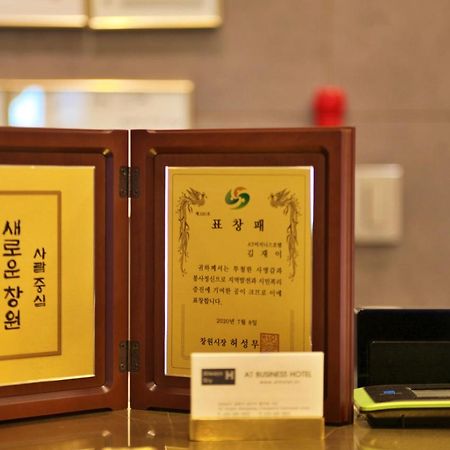 Changwon At Business Hotel Exterior foto